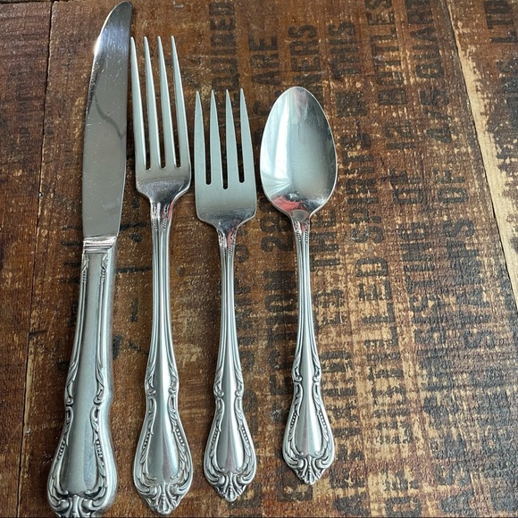 Oneida Dining Oneida Chalice Harmony 958 Sp Silverware 1 Place